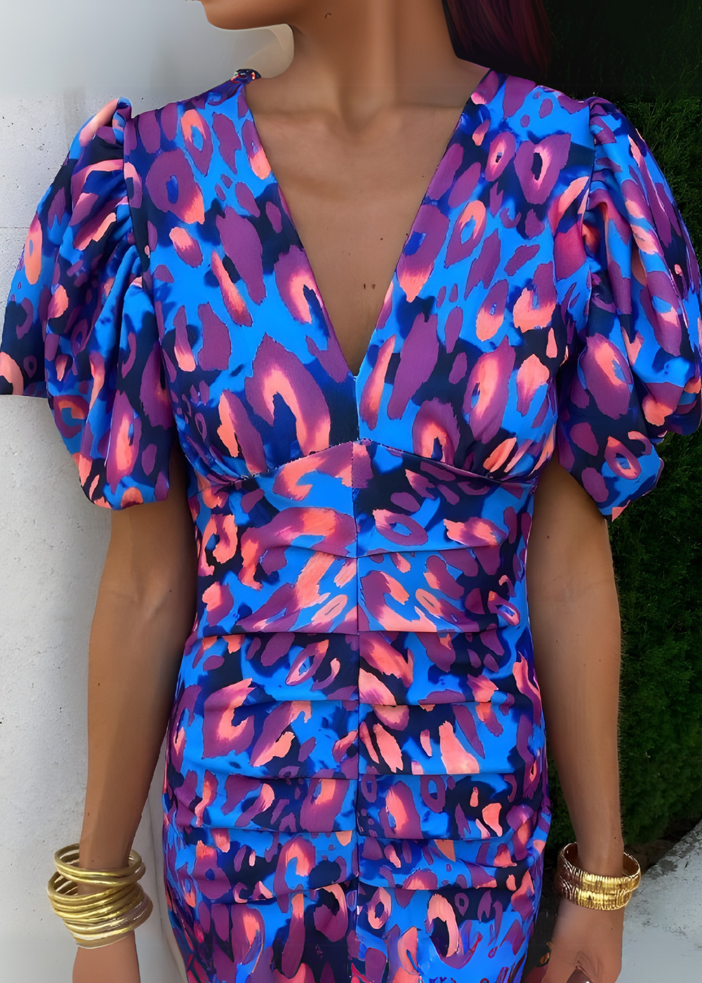 Vibrant Puff Sleeve Midi Dress - Multicolor Abstract Print, Flattering Waist, V-Neck
