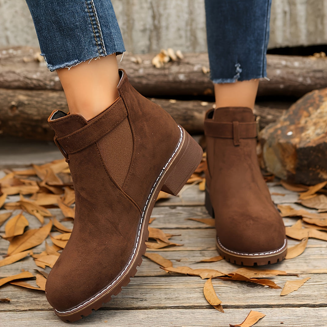 Clara – Chic Ankle Booties