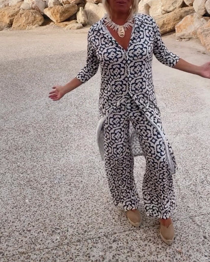 Vintage Printed Two-Piece Set with Lapel Collar and Button Details – Spring/Summer