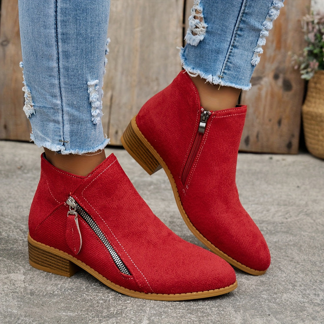 Amadea – Cozy Boots Designed for Sensitive Feet