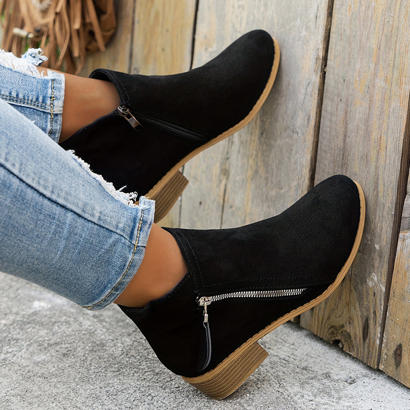 Amadea – Cozy Boots Designed for Sensitive Feet