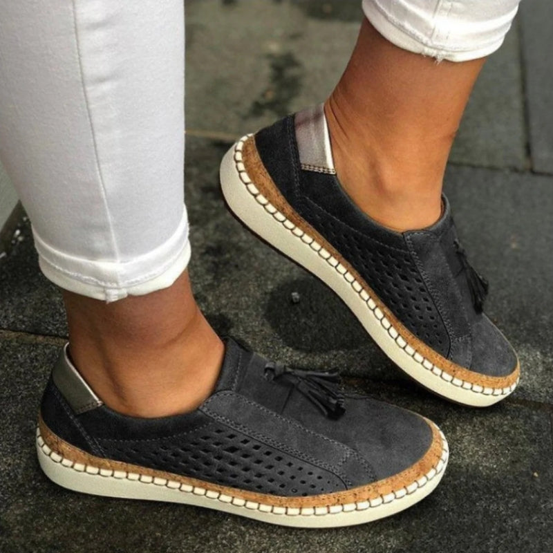 Valérie – Chic and Cozy Slip-On Shoes for Daily Comfort