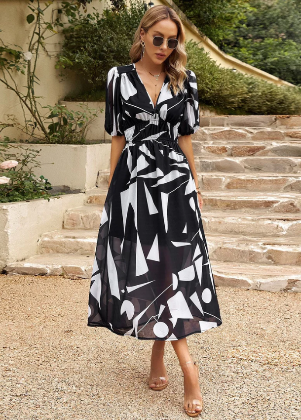 Faye | Flattering Floral Midi Dress