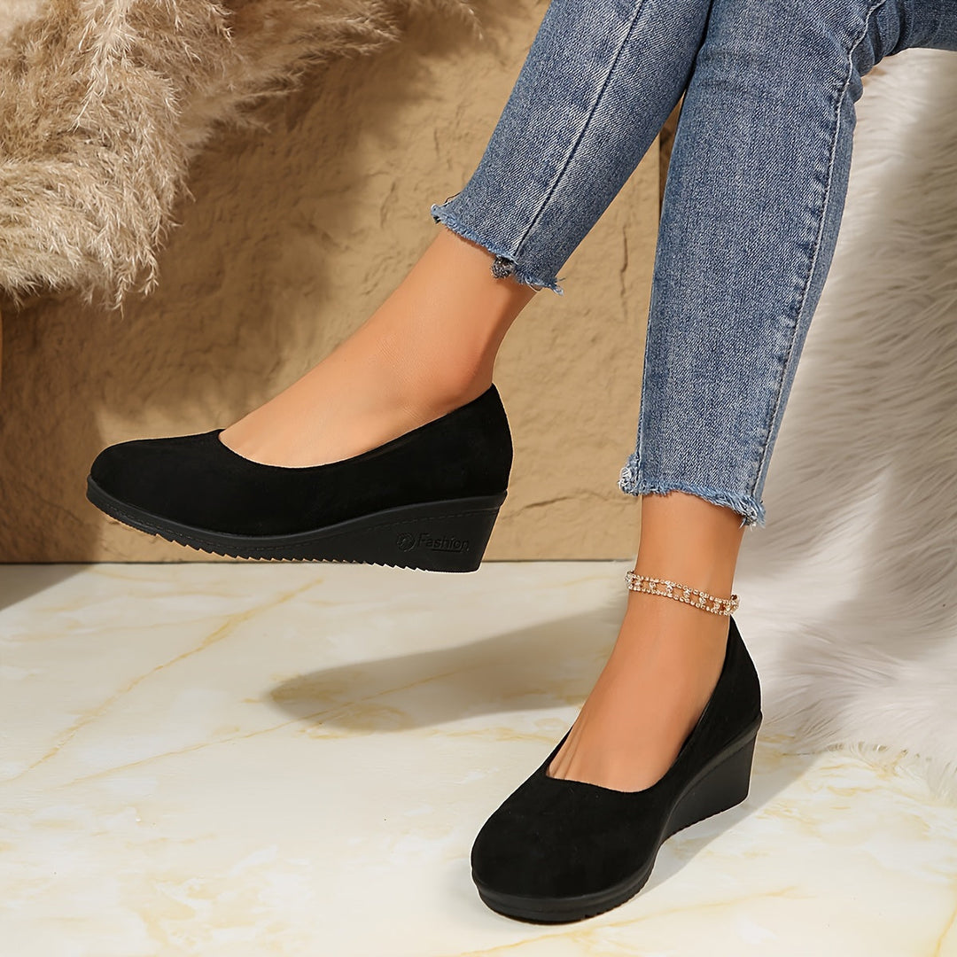 Orthéa – Comfort Wedge Shoes Designed to Alleviate Plantar Pain