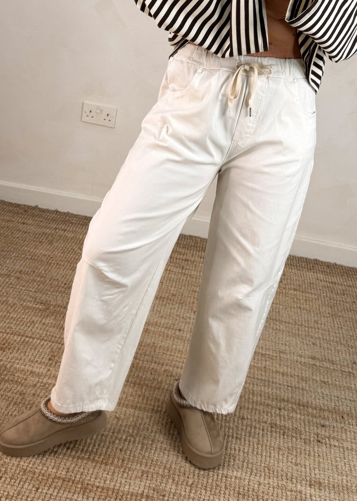 Barrel leg magic pants - cream