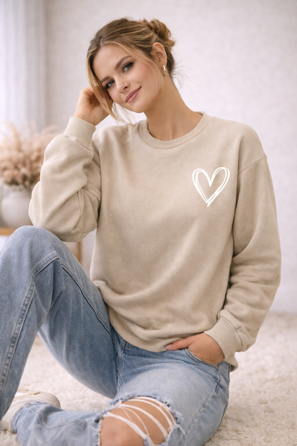 Emily™ - Minimalist Cozy Sweatshirt