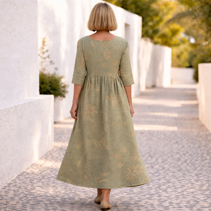 Susie™ | Floral Dress with a Summer Vibe
