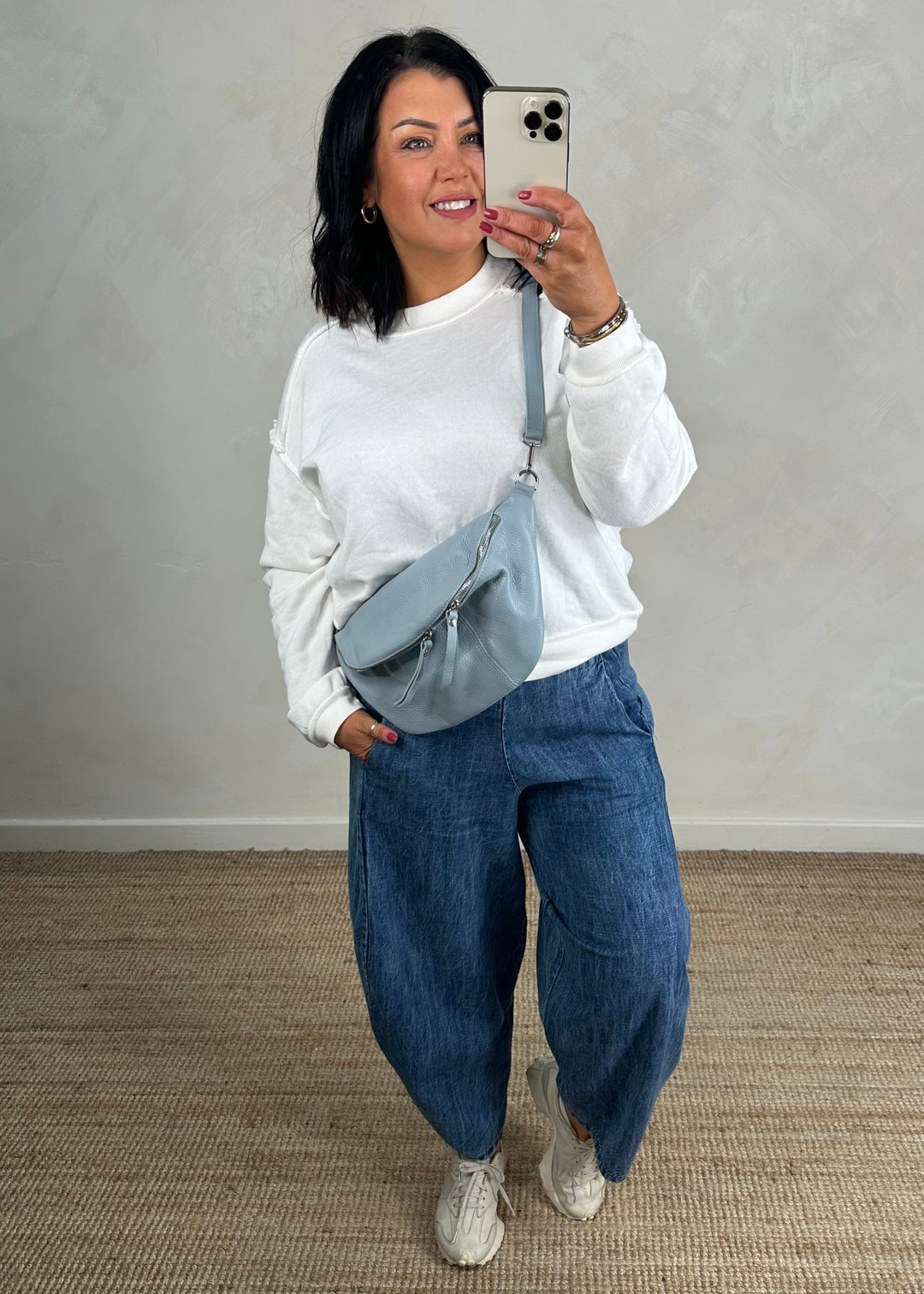 Heavy denim 'barrel leg' Finn - mid blue