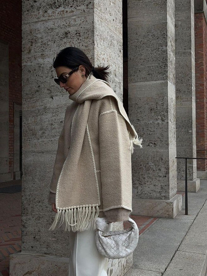 Lornbridge™ - Coat with Elegant Fabric Scarf