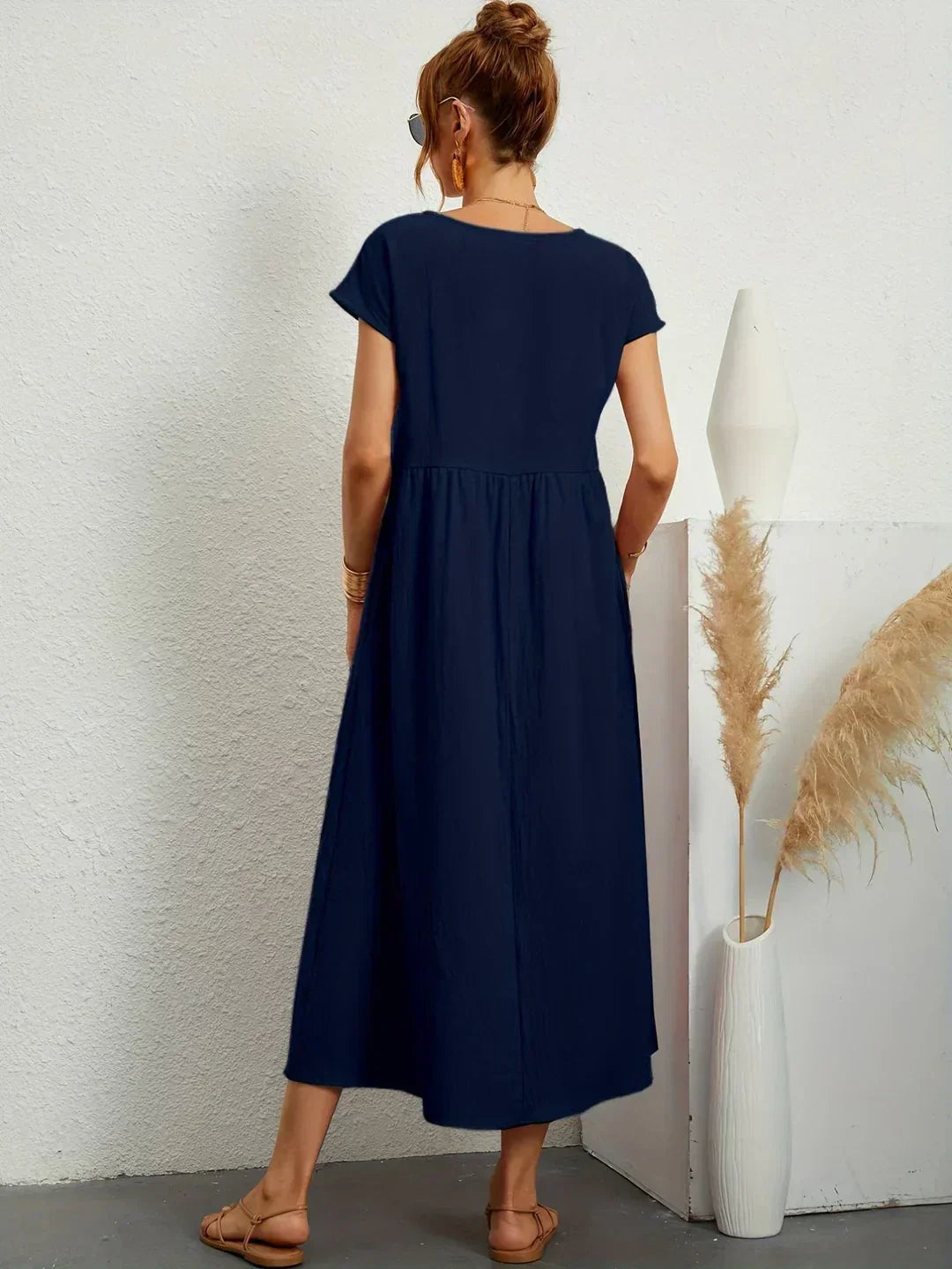 Sophie™ — Fluid Midi Dress Timeless Elegance