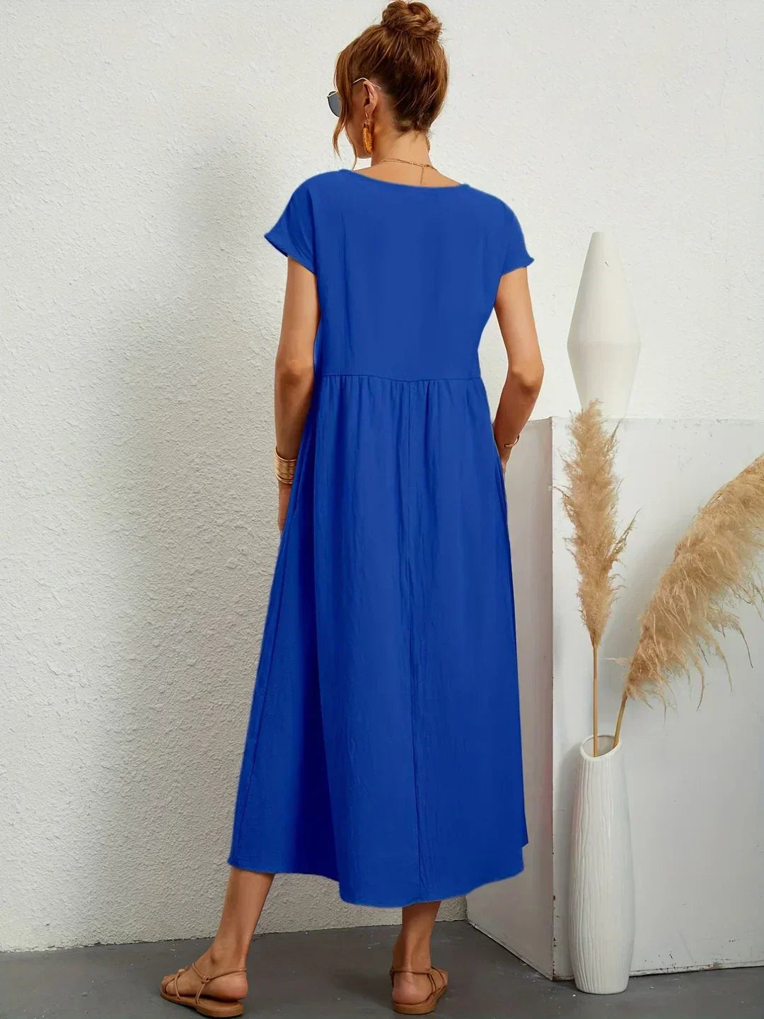Sophie™ — Fluid Midi Dress Timeless Elegance