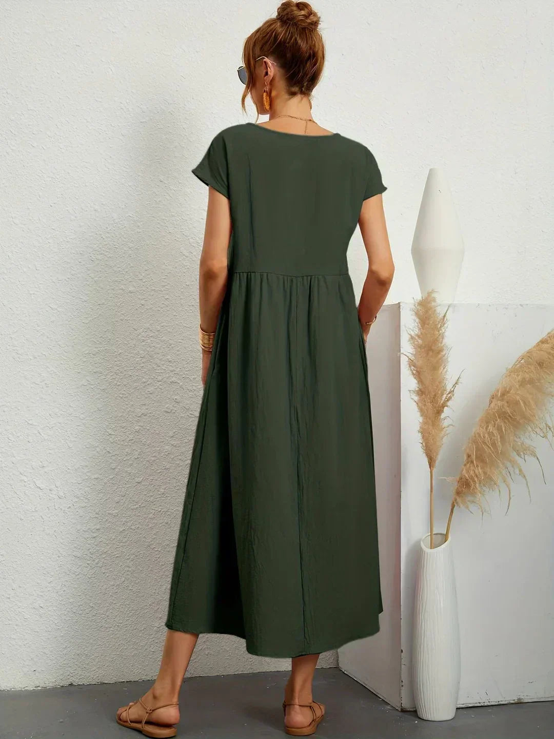 Sophie™ — Fluid Midi Dress Timeless Elegance