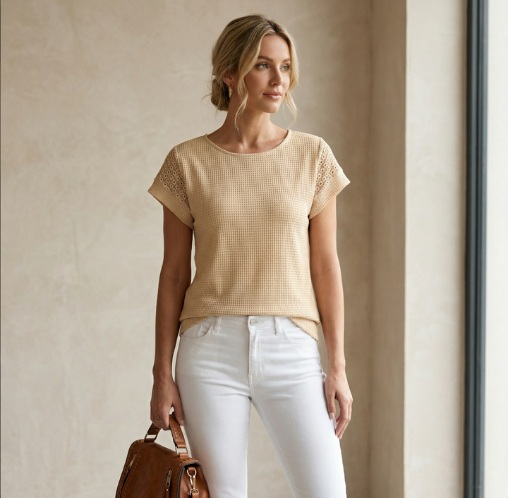Eleanor™ | Textured Everyday Blouse