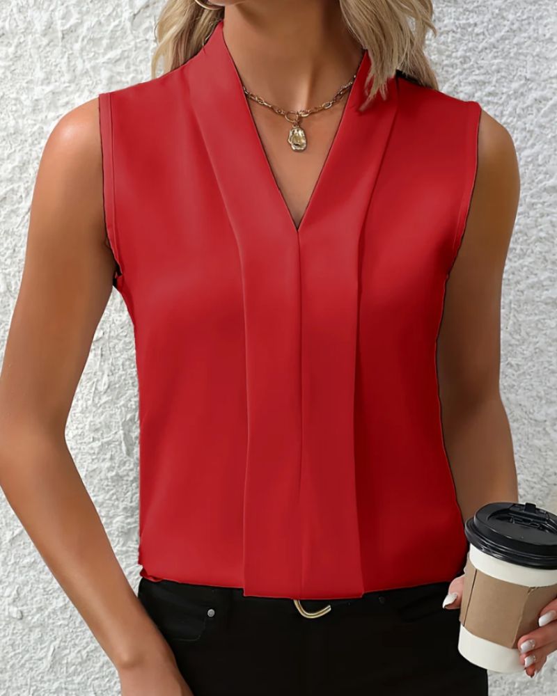 Nicole™ | Relaxed Fit V-Neck Top