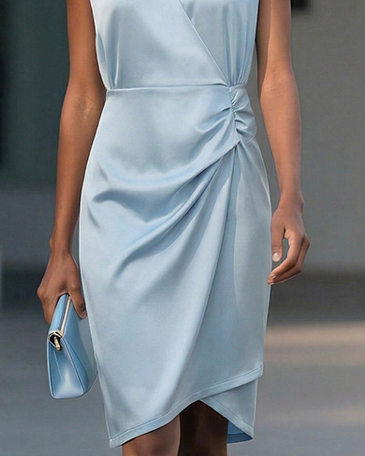 Ella™ Modern Classy Keyhole Neckline Satin Sleeveless Dress