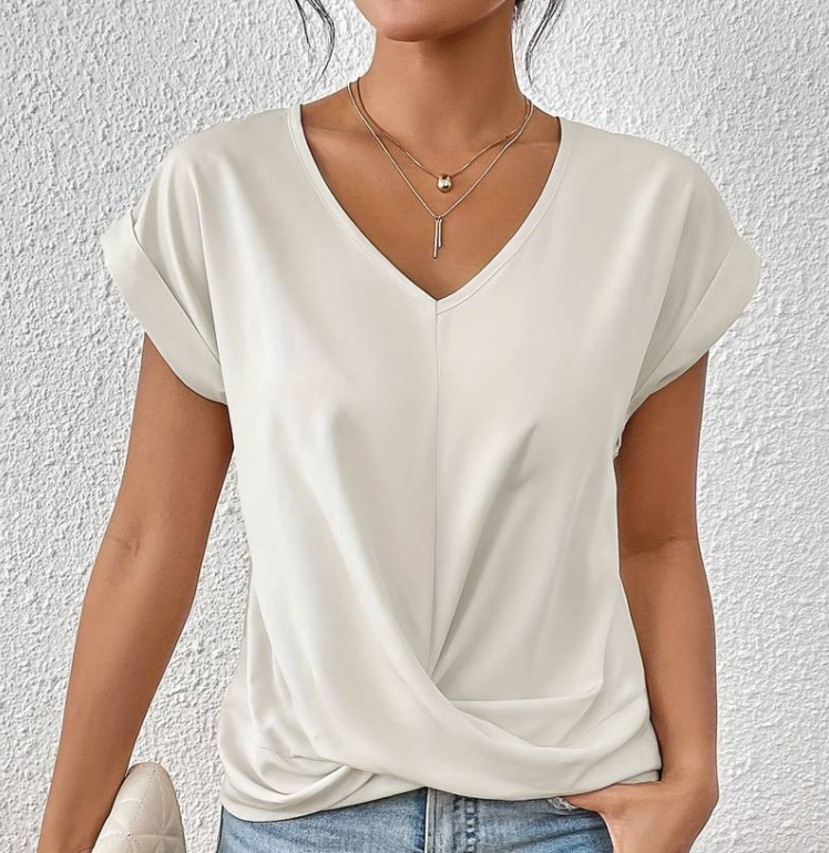 Sophie™ | ELEGANT V-NECK SHIRT WITH TUMMY COVERAGE