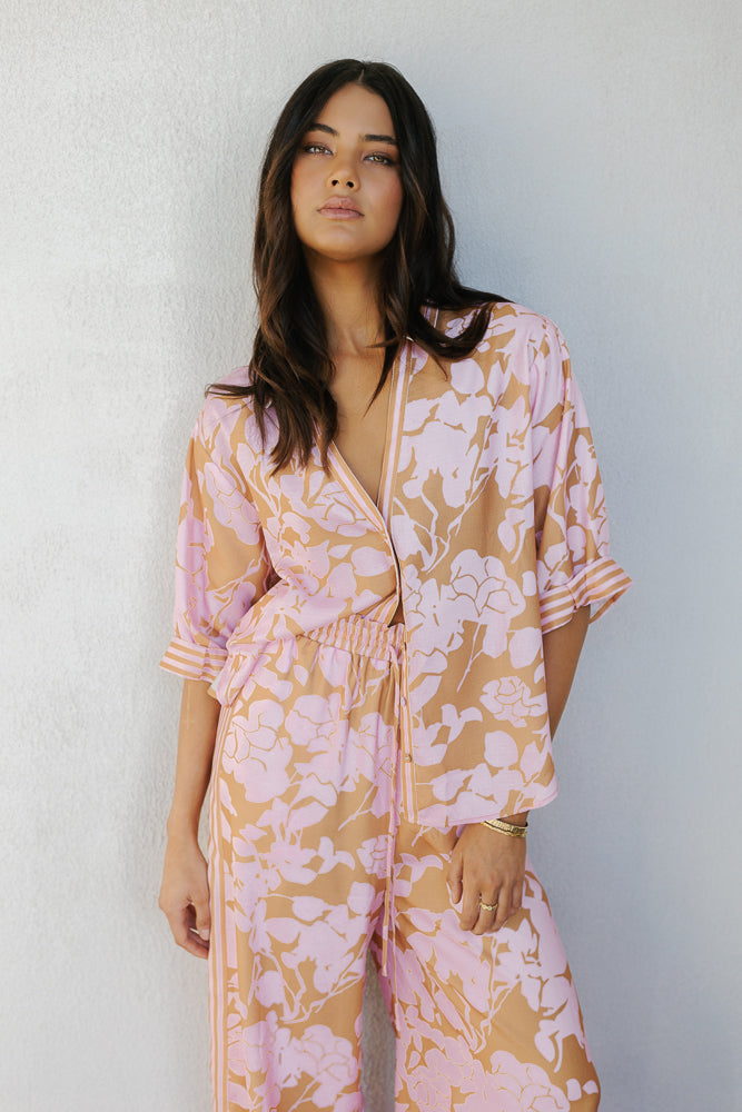 Tripoli Set Tan Floral