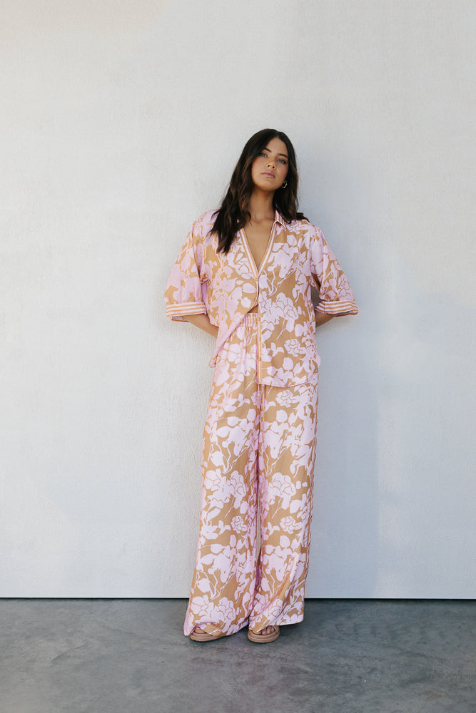 Tripoli Set Tan Floral