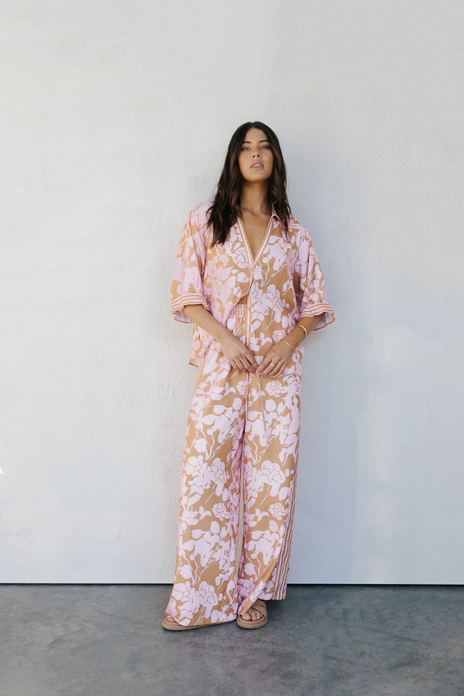 Tripoli Set Tan Floral