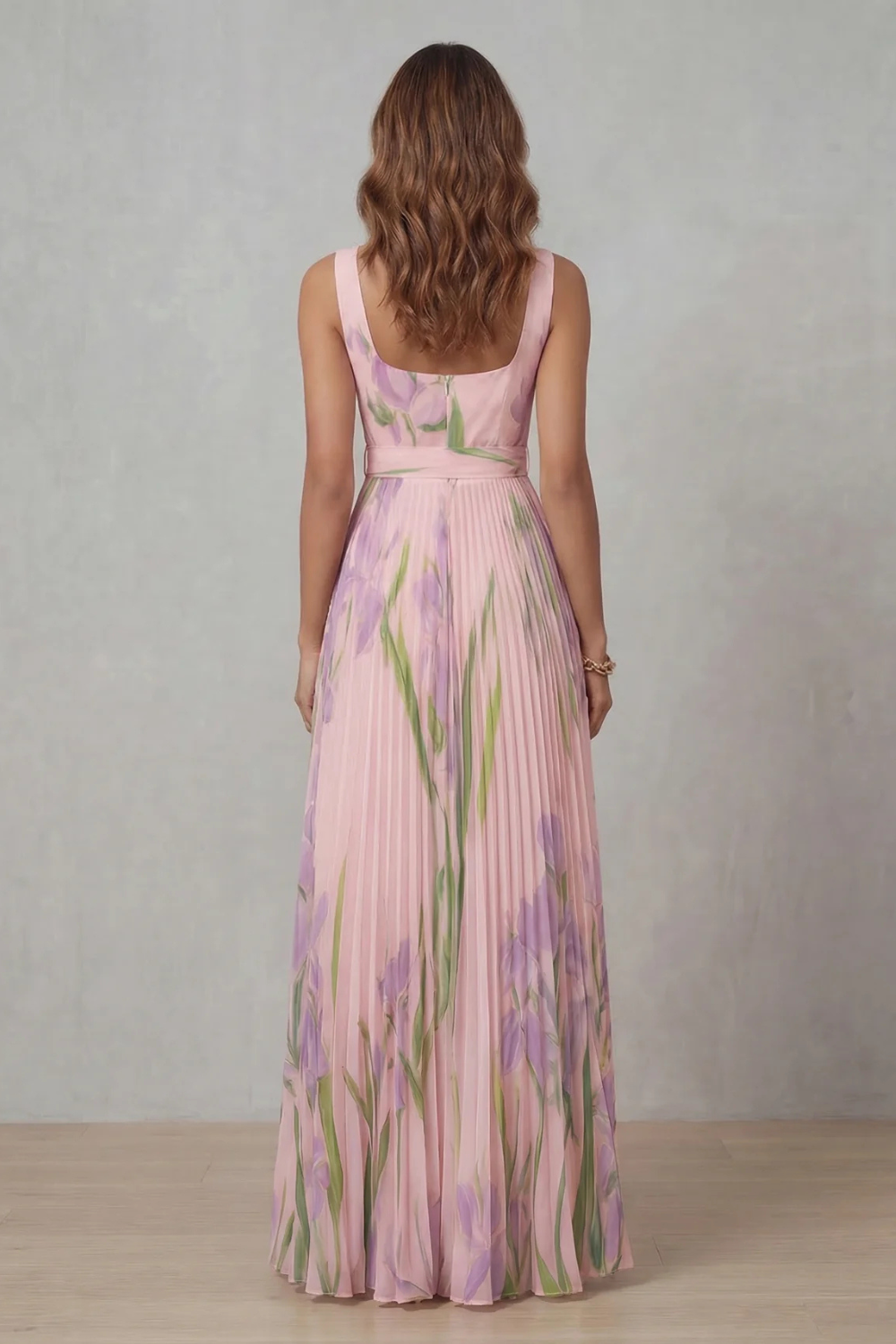 Vivienna | Pleated maxi dress