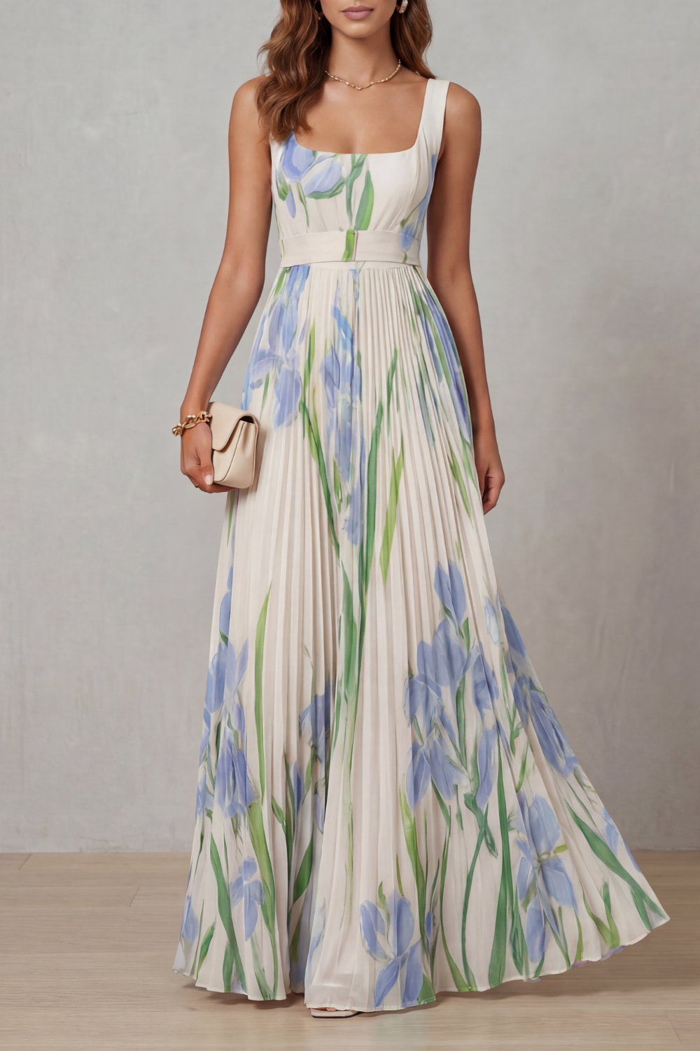 Vivienna | Pleated maxi dress