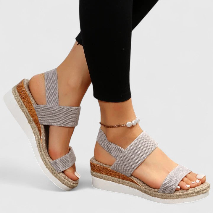 Corliss™ | Comfort Sandals