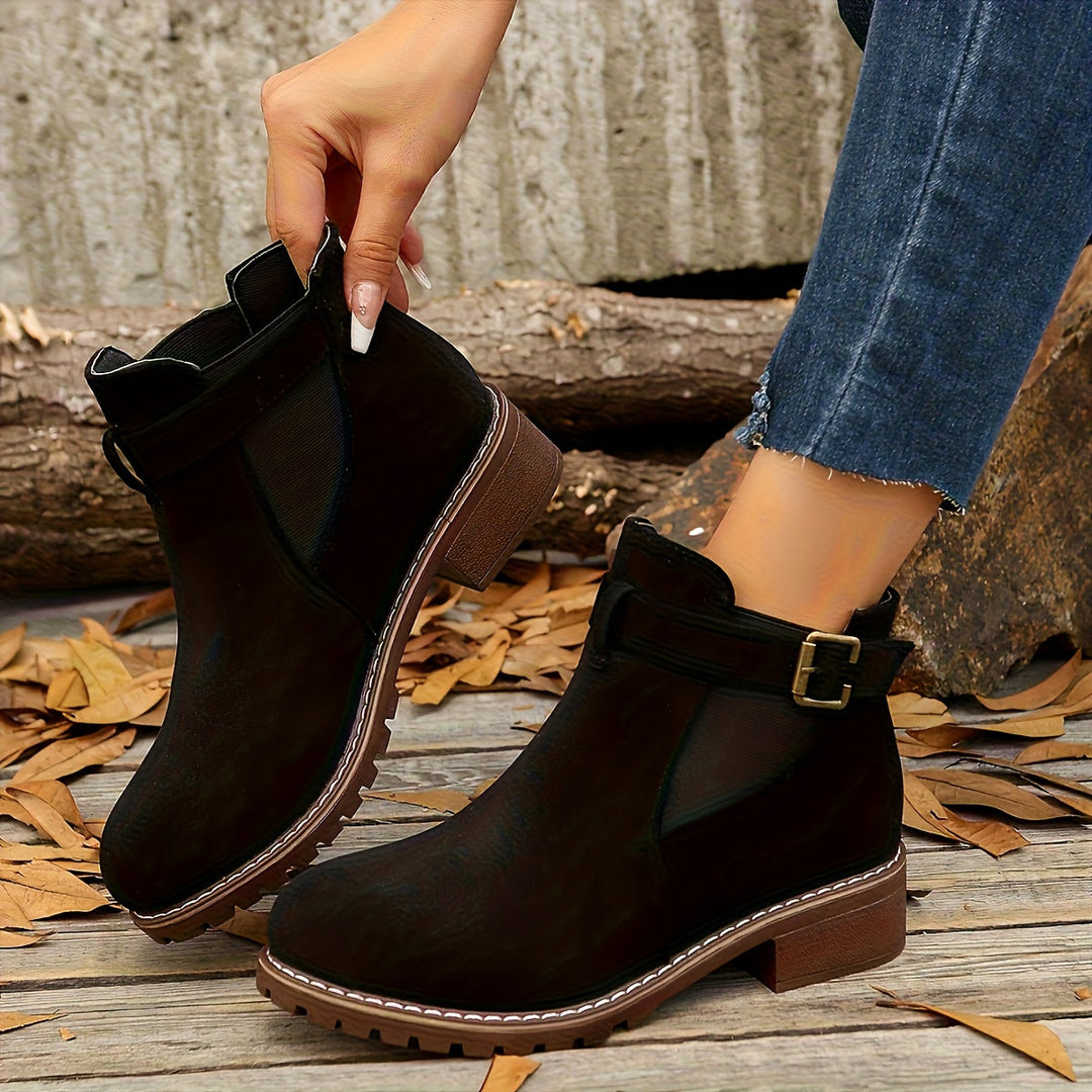 Clara – Chic Ankle Booties
