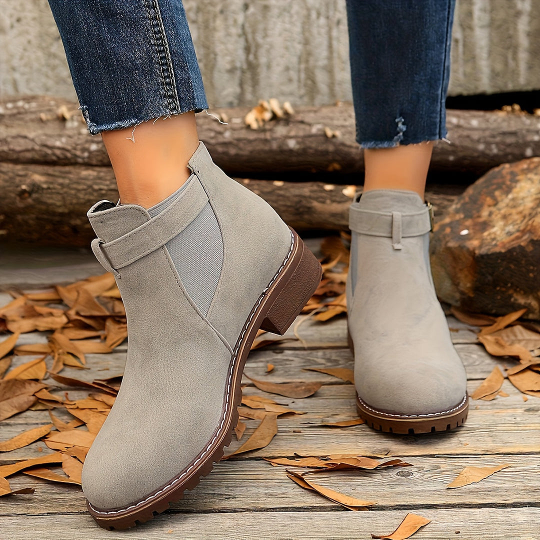 Clara – Chic Ankle Booties