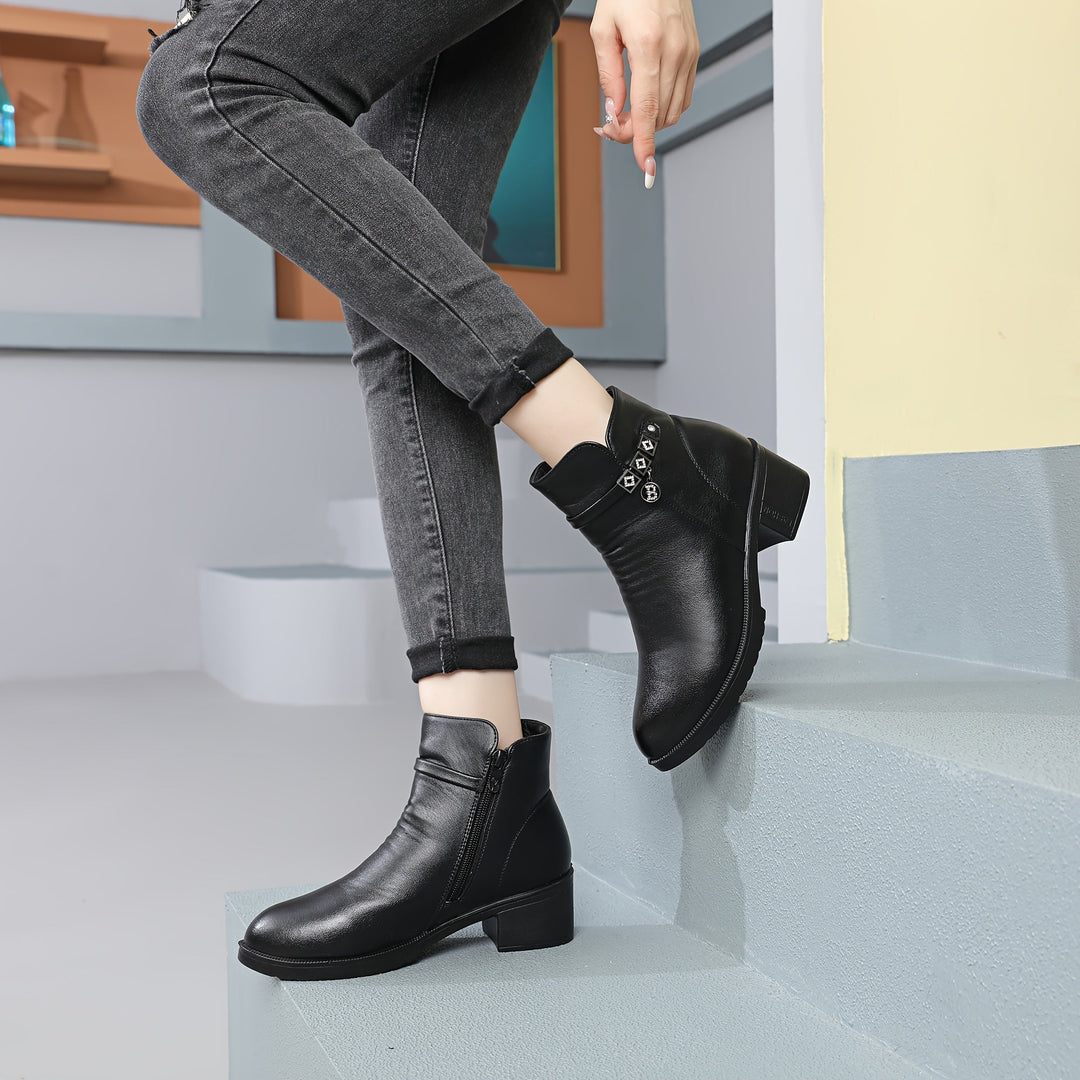 Noémie – Cozy Winter Ankle Boots