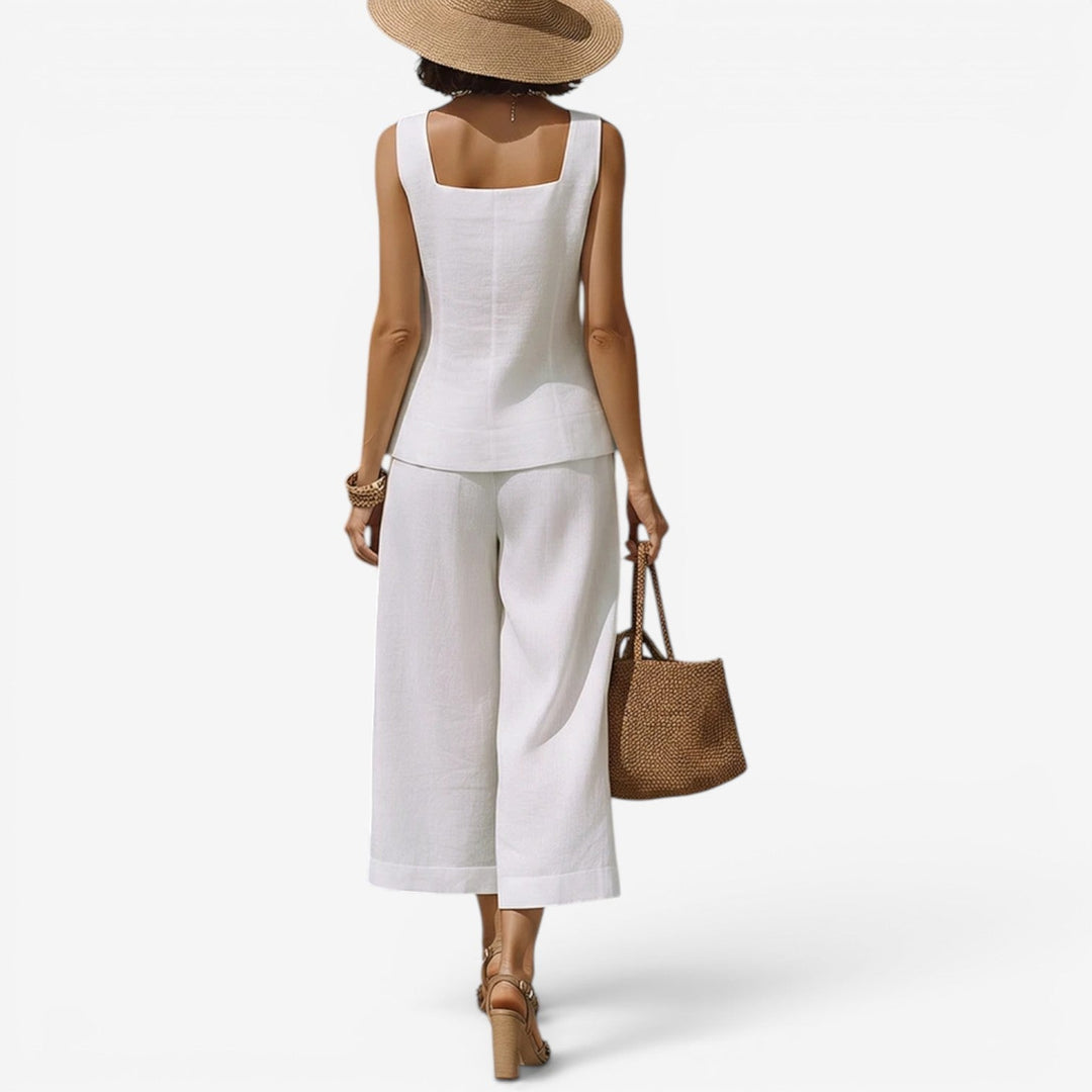 Khalia™ Set in linen with square neckline