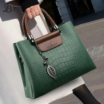 Elena – Structured Croc-Pattern Handbag | Stylish Utility with Everyday Charm