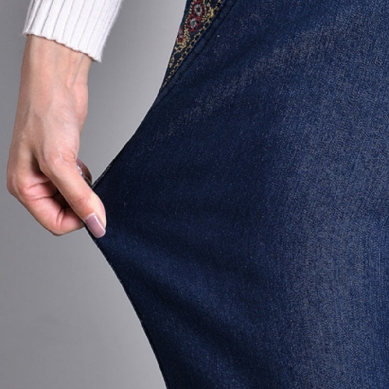 Estelle™ – Women's Jeans with Side Pockets and Elastic Waist